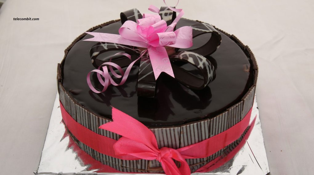 Why Choose a Cake for Special Occasions?telecombit.com